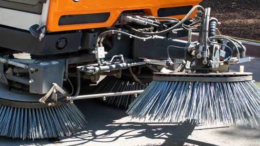 Hydrauliklösungen für Kommunalfahrzeuge Hydrauliklösungen für Kommunalfahrzeuge