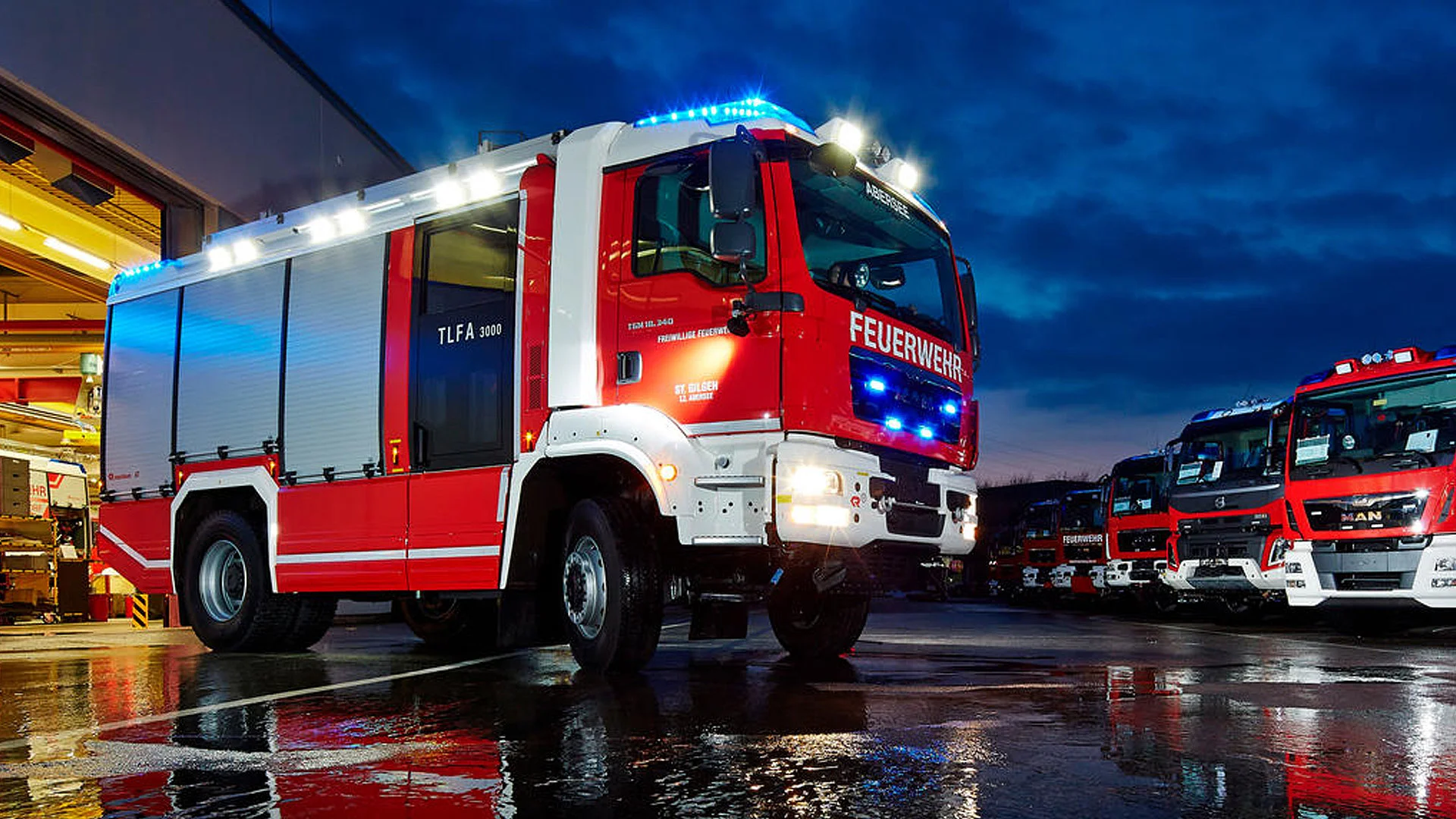 Einsatzfahrzeuge Einsatzfahrzeuge